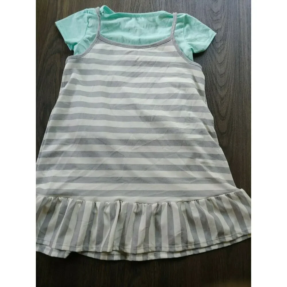 Wonder Woman Girls Dress 2 piece Size 6/6X Gray Stripe Super Hero Avenger